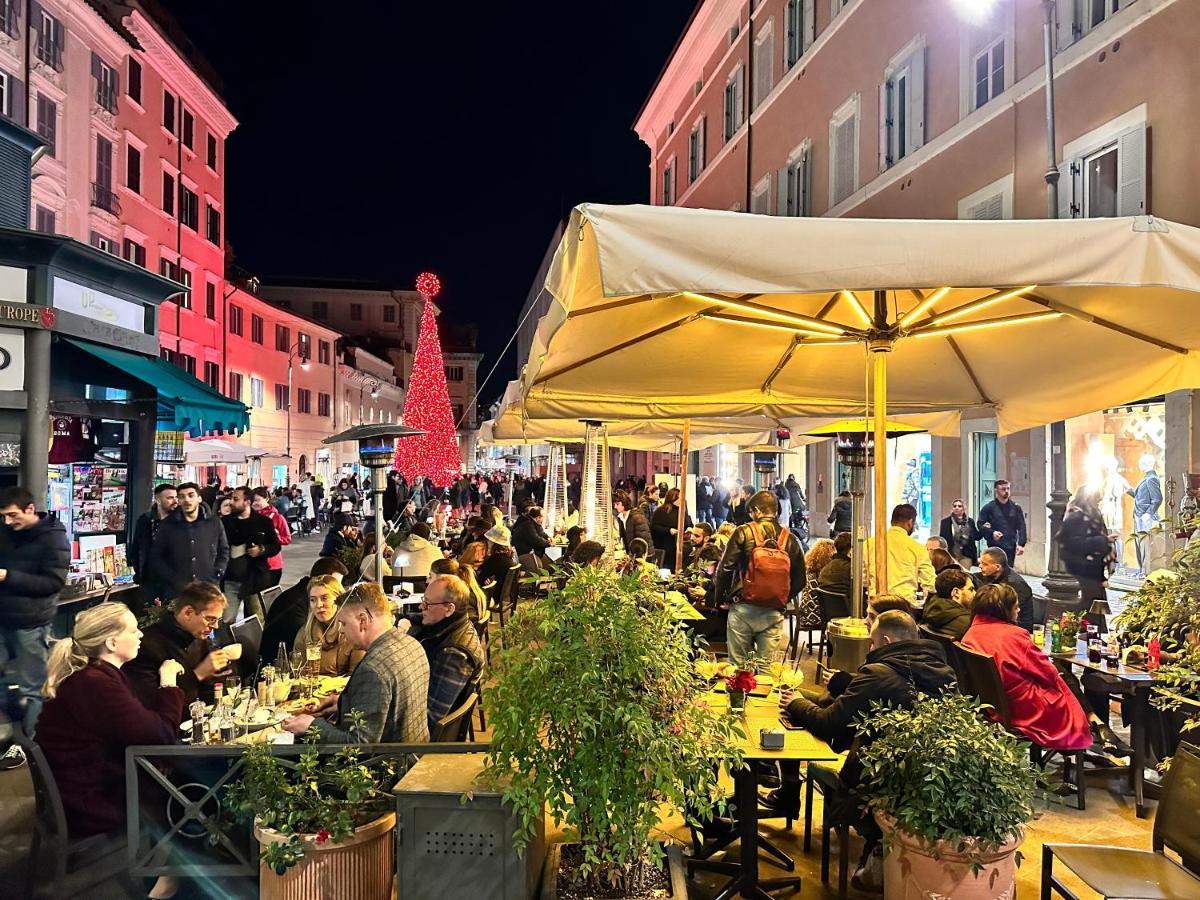 Ferienwohnung Pantheon Palazzo Nari Rom Exterior foto